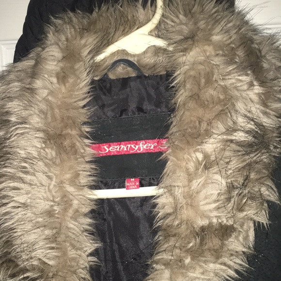 Coat - Picture 2 of 3